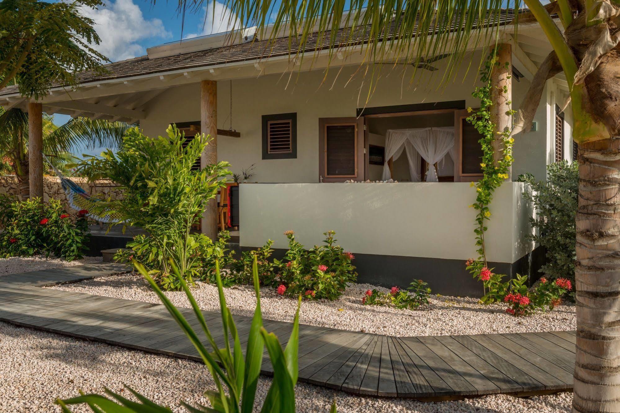 Windhoek Resort Bonaire Kralendijk  Exterior photo
